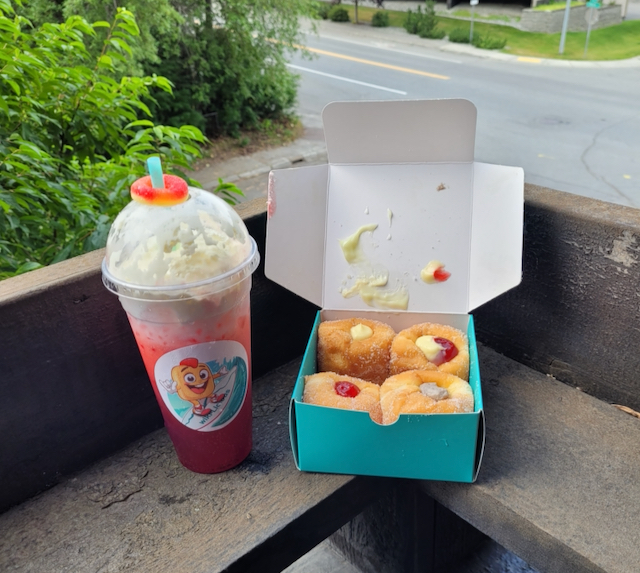 Wiki Dounuts and shake